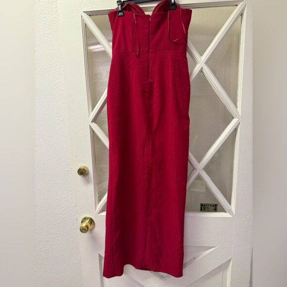 AIDAN MATTOX Red Sweetheart Gown - Picture 9 of 12